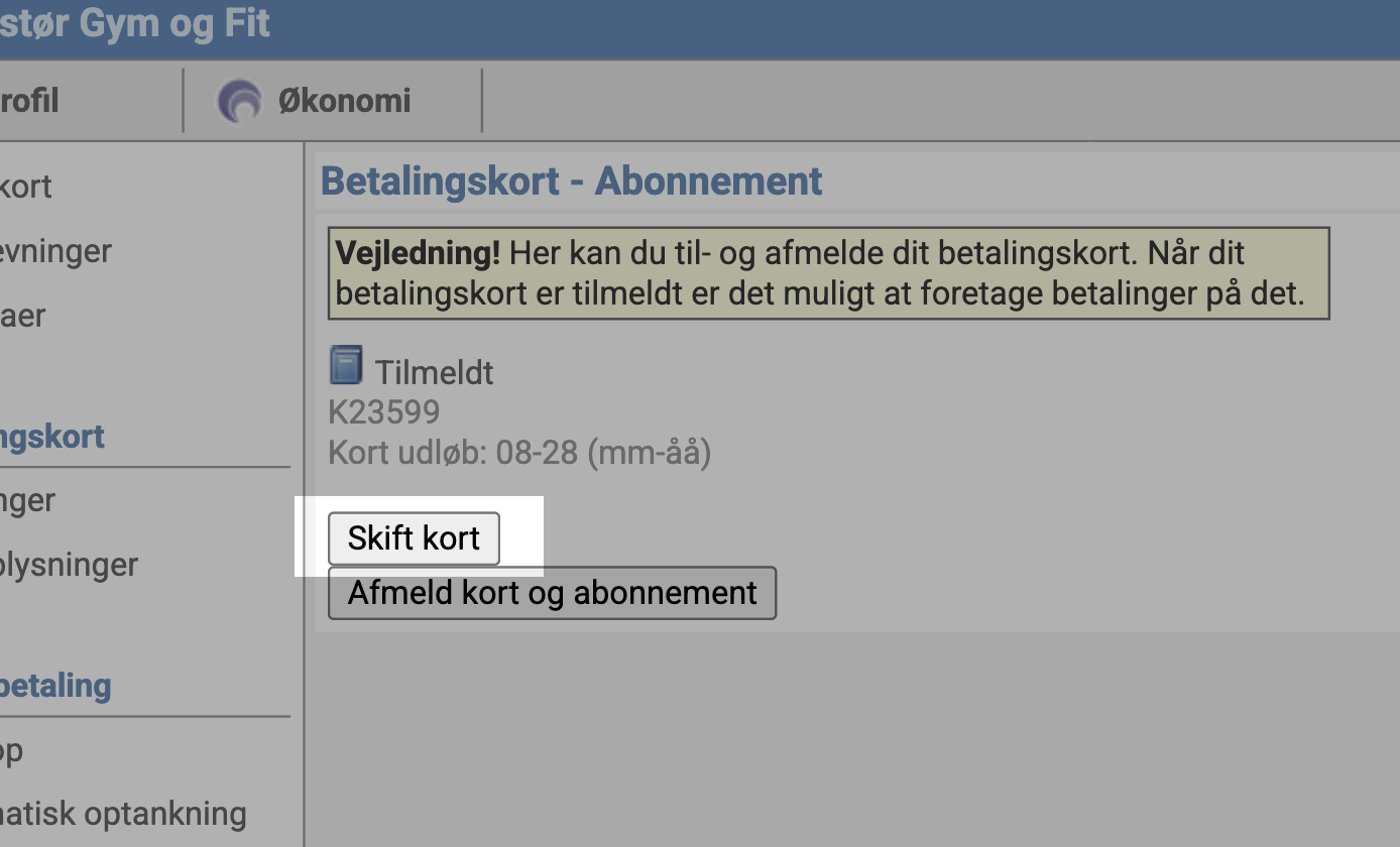Betalingskort-siden med kortoplysninger og &ldquo;Skift kort&rdquo;-knappen fremhævet